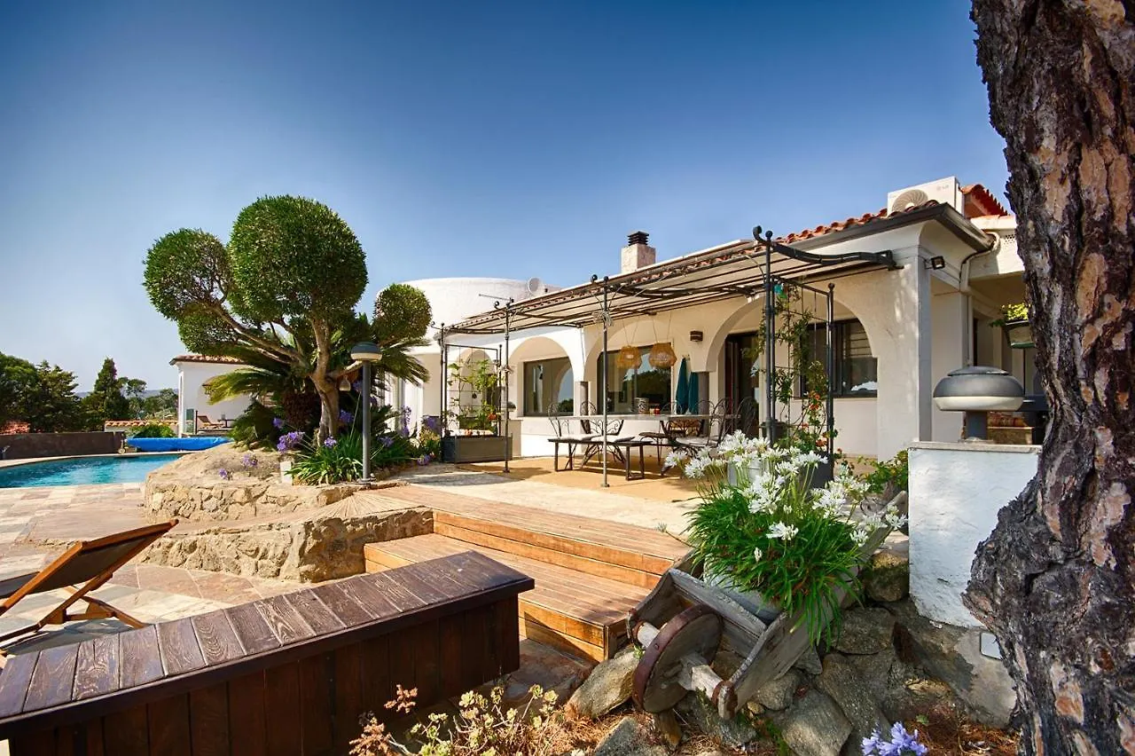 Bed and Breakfast Casa De L'Albada Росас 0*,